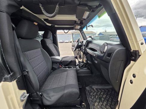 Used 2011 Jeep Wrangler Sport AWD/4WD image 14