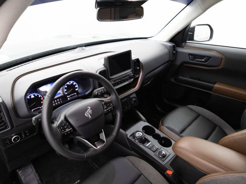 Used 2024 Ford Bronco Sport Outer Banks w/ Tech Package image 74