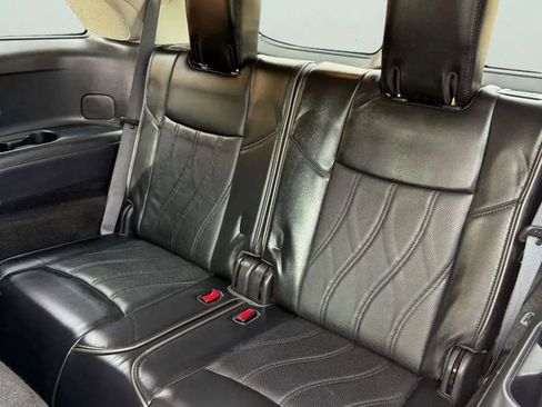 Used 2013 INFINITI JX35 JX35 Sport Utility 4D image 17