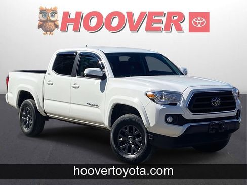 Used 2023 Toyota Tacoma SR5 w/ Technology Package image 1