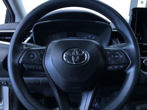 Certified 2025 Toyota Corolla LE image 24