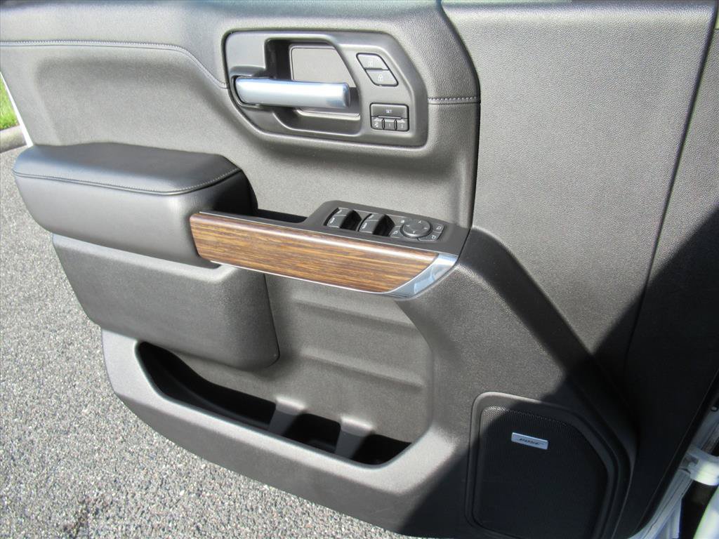 Used 2021 Chevrolet Silverado 1500 High Country w/ Technology Package AWD/4WD image 30