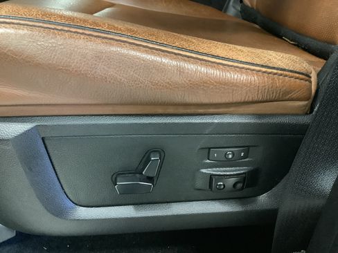 Used 2013 RAM 1500 Laramie Longhorn RWD image 15