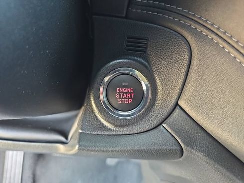 Used 2023 Subaru Outback Touring XT AWD/4WD image 27