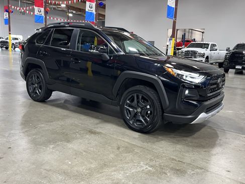 Used 2024 Toyota RAV4 Adventure AWD/4WD image 7