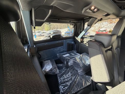 New 2025 Ford Bronco Outer Banks w/ Sasquatch Package image 31