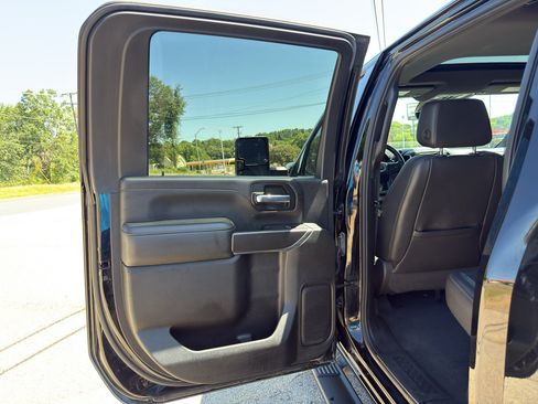 Used 2020 GMC Sierra 2500 AT4 w/ AT4 Premium Package AWD/4WD image 10
