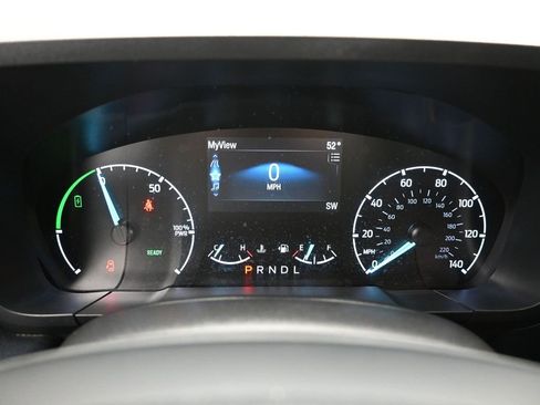 Certified 2023 Ford Maverick XLT w/ XLT Luxury Package image 6