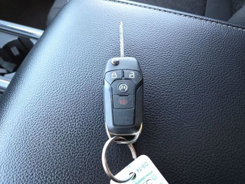 Used 2018 Ford F150 XLT w/ Equipment Group 302A Luxury image 9