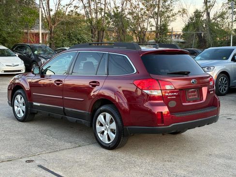 Used 2012 Subaru Outback 2.5i Limited w/ Moonroof Pkg image 9