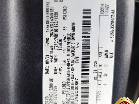 Used 2022 Ford F250 XL w/ STX Appearance Package image 33