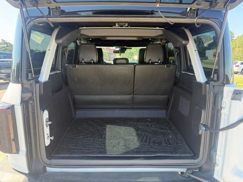 Used 2025 Ford Bronco Outer Banks AWD/4WD image 8
