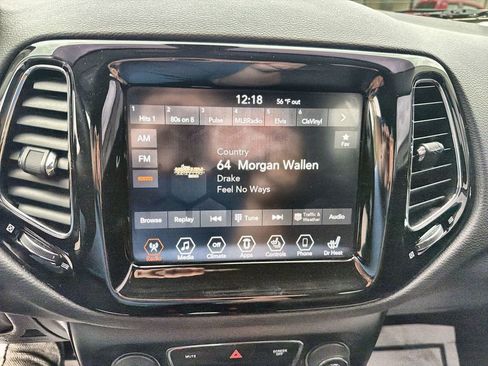 Used 2019 Jeep Compass Limited AWD/4WD image 16
