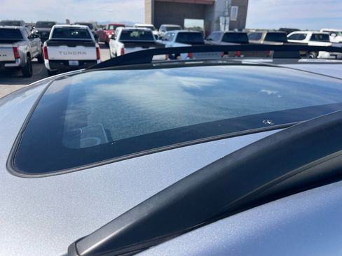 Used 2017 Subaru Forester 2.5i Limited image 4