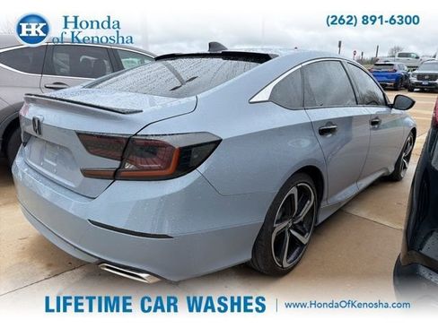 Used 2021 Honda Accord Sport Special Edition image 2