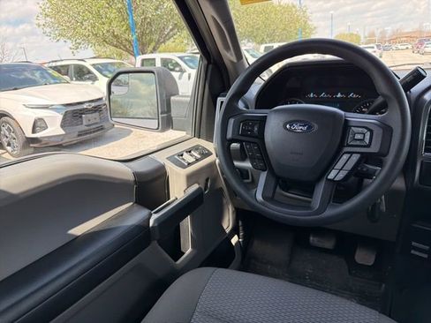 Used 2018 Ford F150 XLT image 17