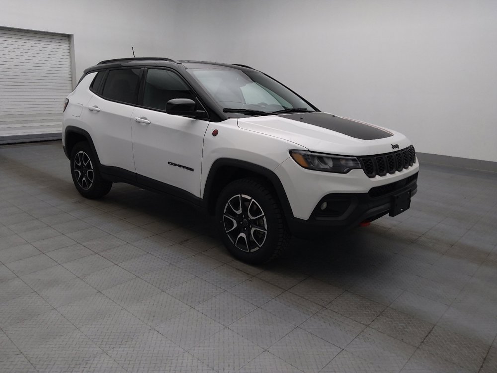 Used 2025 Jeep Compass Trailhawk AWD/4WD image 11