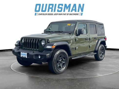 Used 2022 Jeep Wrangler Unlimited Sport image 2