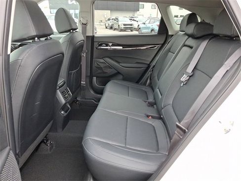 Certified 2023 Kia Seltos EX image 10