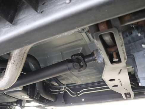 Used 2005 Chevrolet Silverado 2500 LS w/ Heavy-Duty Power Package image 26