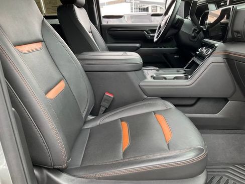 Used 2025 GMC Sierra 2500 AT4 w/ AT4 Premium Plus Package AWD/4WD image 21