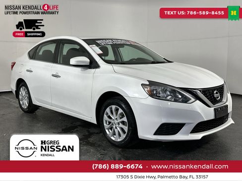 Used 2018 Nissan Sentra SV image 2