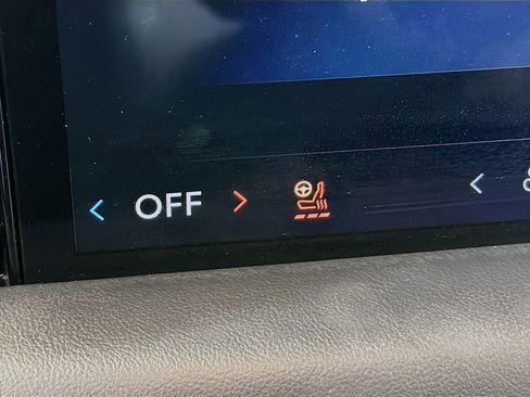 Used 2025 Lincoln Aviator Reserve w/ Jet Appearance Package image 38