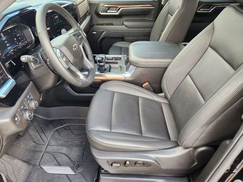 Used 2025 Chevrolet Silverado 1500 RST w/ Convenience Package II image 13