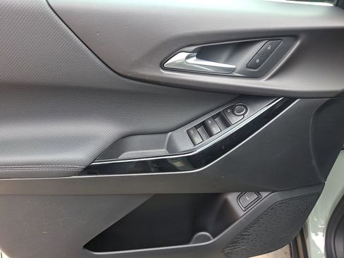 New 2026 Chevrolet Equinox LT w/ Convenience Package II image 12