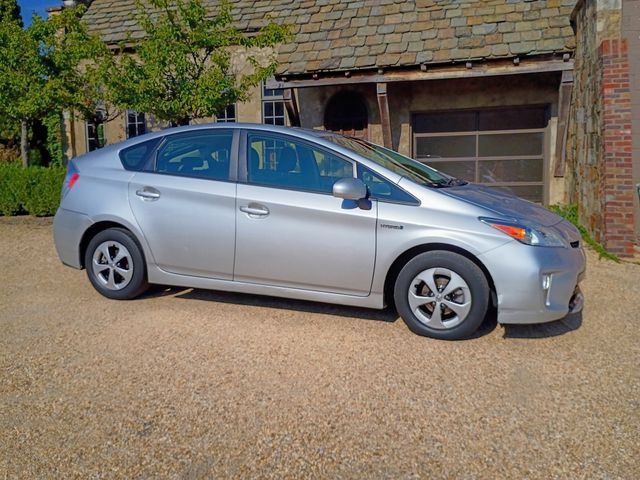 Used 2012 Toyota Prius Two FWD image 15