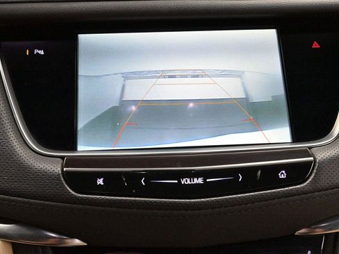 Used 2019 Cadillac XT5 Luxury FWD image 24