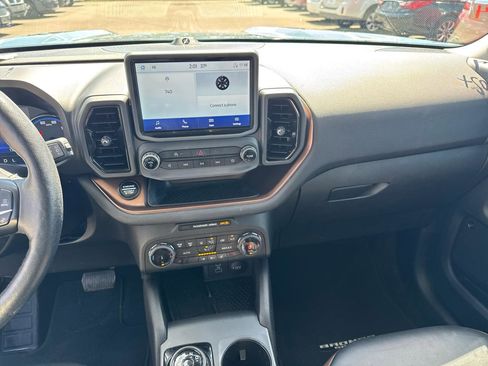 Used 2022 Ford Bronco Sport Outer Banks w/ Tech Package image 10