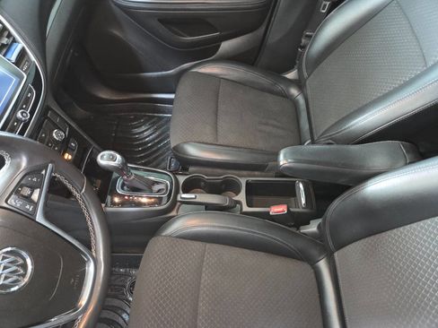 Used 2019 Buick Encore Preferred AWD/4WD image 18