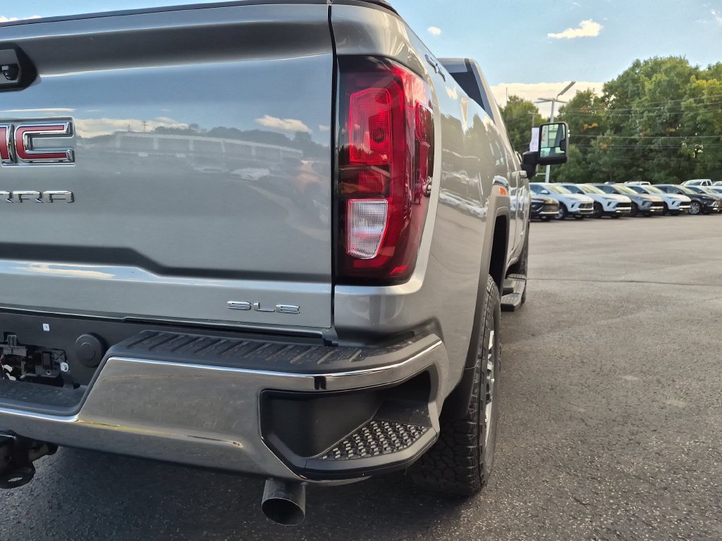 New 2026 GMC Sierra 2500 SLE w/ SLE Convenience Package AWD/4WD image 7