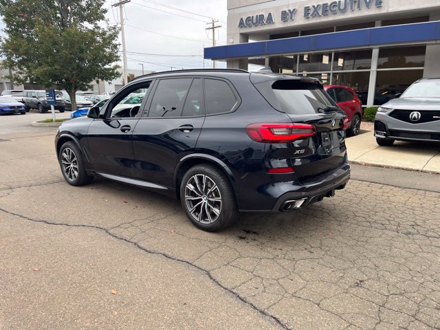 Used 2021 BMW X5 xDrive40i w/ M Sport Package AWD/4WD image 7