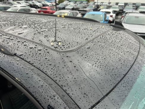 Used 2021 Cadillac Escalade ESV Sport Platinum image 28