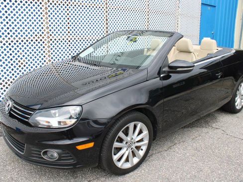 Used 2015 Volkswagen Eos Komfort FWD image 5