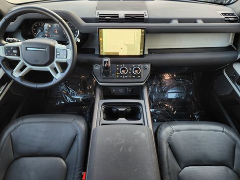 Certified 2023 Land Rover Defender 110 SE image 29