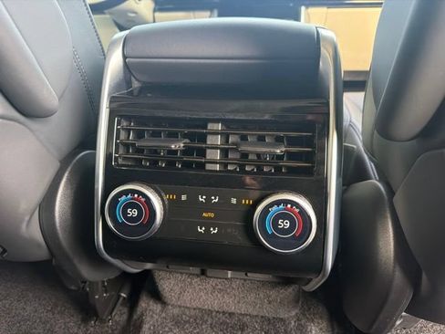 Used 2023 Land Rover Range Rover SE AWD/4WD image 16