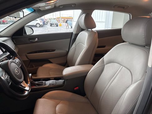 Used 2016 Kia Optima EX image 8