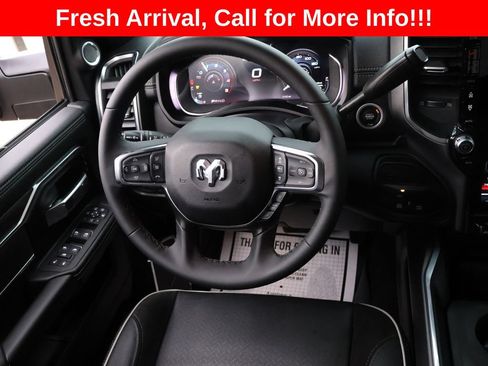 Used 2025 RAM 2500 Laramie AWD/4WD image 22