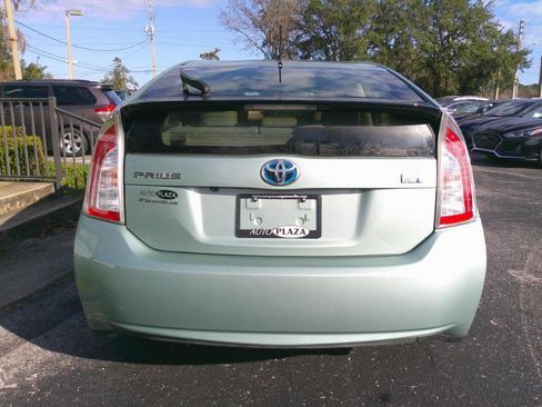 Used 2015 Toyota Prius Two image 6