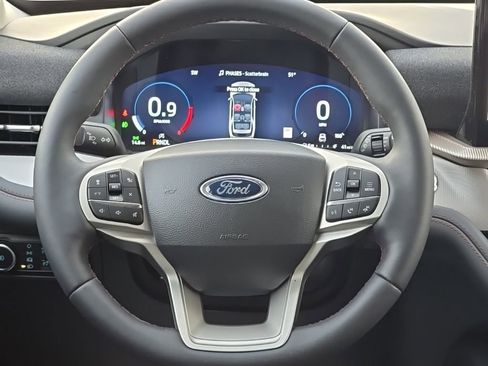New 2026 Ford Explorer Active w/ Active Comfort Package RWD image 27