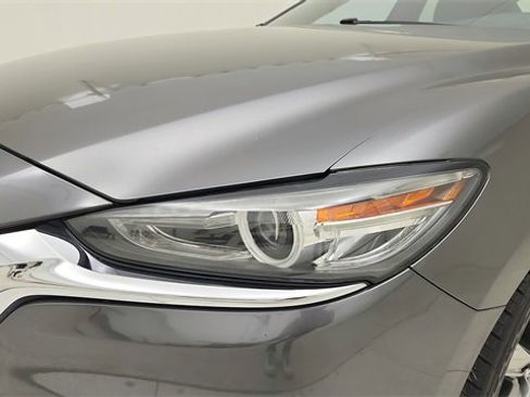 Used 2018 MAZDA MAZDA6 Signature image 10