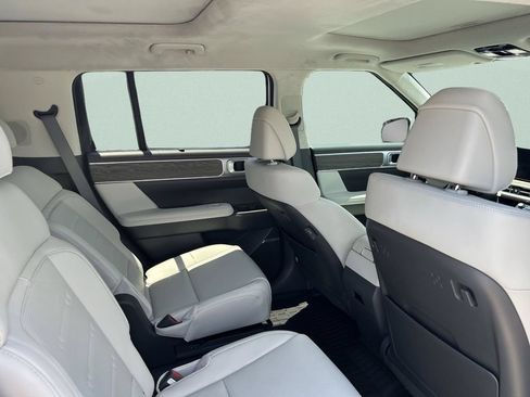 New 2026 Hyundai Santa Fe Calligraphy FWD image 22
