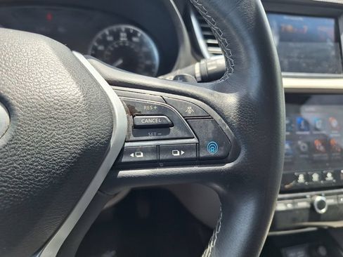 Used 2023 INFINITI QX50 Luxe FWD image 18