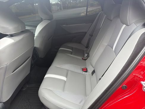 Used 2026 Toyota Camry SE FWD image 10