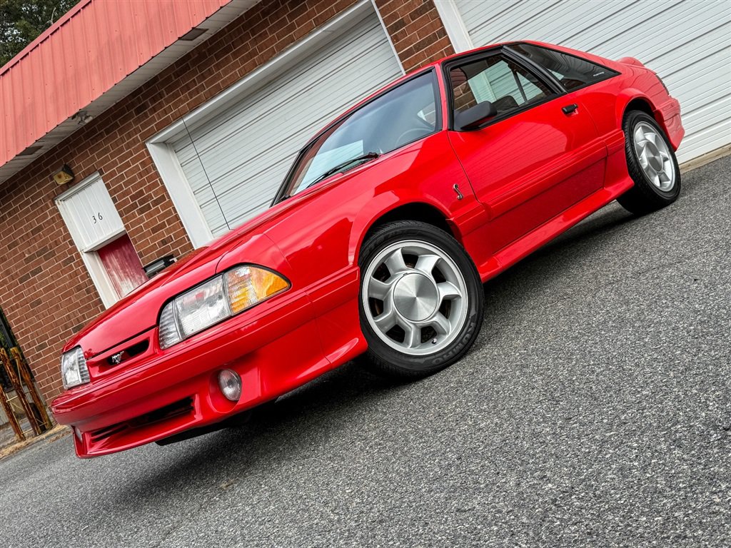 Used 1993 Ford Mustang Cobra RWD image 3