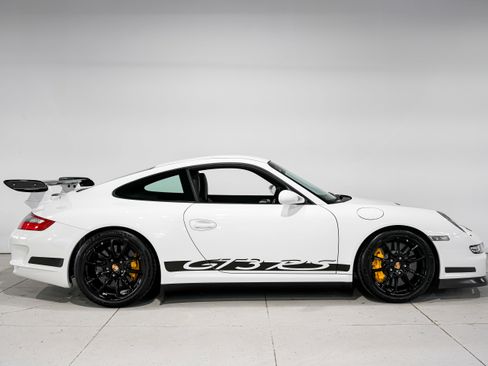 Used 2008 Porsche 911 GT3 RS image 3