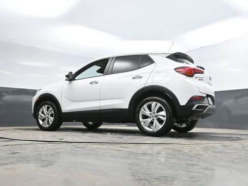 Used 2025 Buick Encore GX Preferred AWD/4WD image 47